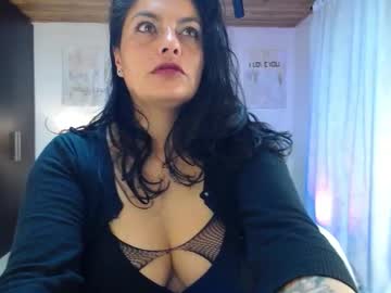 See Lust_mom online Now @ nsfw.pw