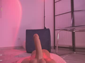 See Luu____ online Now @ nsfw.pw