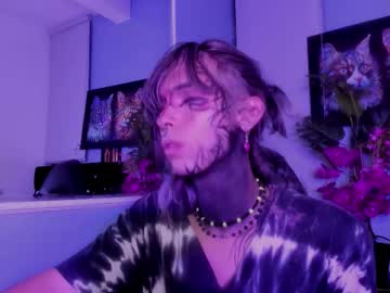 See Luxiel_ online Now @ nsfw.pw