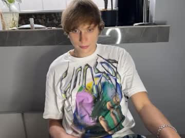 See Luxury_bob online Now @ nsfw.pw