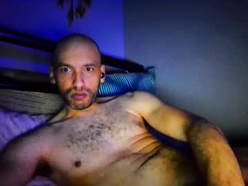 See Majorb121 online Now @ nsfw.pw