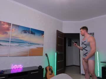 See Marc105100 online Now @ nsfw.pw