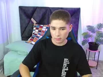 See Matiii18 online Now @ nsfw.pw