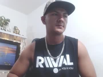 See Maximo_ston online Now @ nsfw.pw