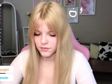 See Maya_blonde18 online Now @ nsfw.pw