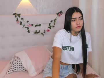See Miagomez1 online Now @ nsfw.pw