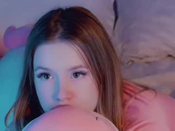 See Milanabalmain online Now @ nsfw.pw