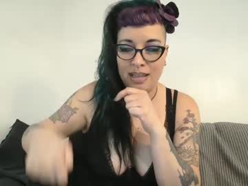 See Missy_dee online Now @ nsfw.pw