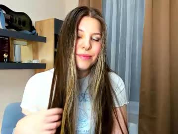 See Missyourann online Now @ nsfw.pw