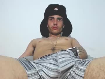 See Onzas_ online Now @ nsfw.pw