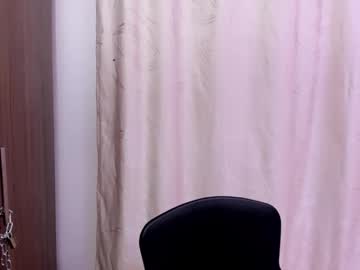 See Oriana_guzman online Now @ nsfw.pw