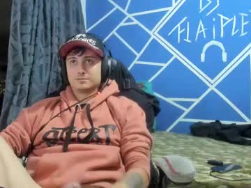 See Philip_dj online Now @ nsfw.pw