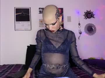 See Plutonbluemoon_999 online Now @ nsfw.pw