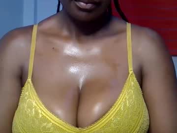 See Rozie34 online Now @ nsfw.pw