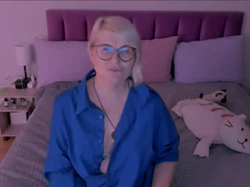 See Sabrinamacmarren online Now @ nsfw.pw