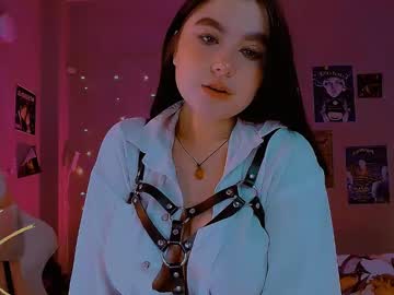 See Sashasoyyyy online Now @ nsfw.pw