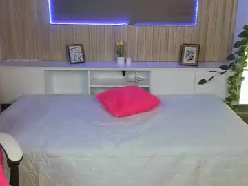 See Scarlet_s_ online Now @ nsfw.pw