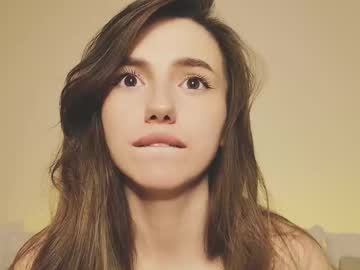 See Shypeachmaru online Now @ nsfw.pw