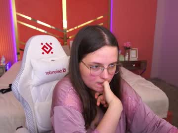 See Sophieedreams online Now @ nsfw.pw