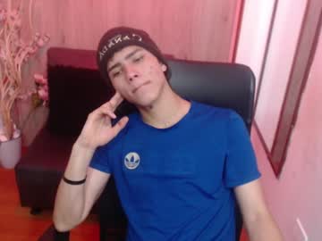 See Stich_23 online Now @ nsfw.pw