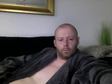 See Ukmatty3 online Now @ nsfw.pw