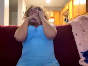 See Velvet81611 online Now @ nsfw.pw