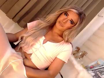 See Velvet_fux online Now @ nsfw.pw