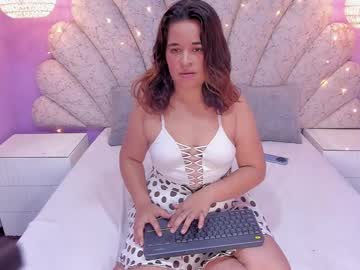 See Vicky_noir online Now @ nsfw.pw