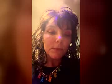 See Victoriaryderxxxoo online Now @ nsfw.pw