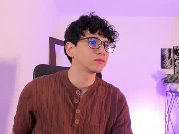 See Viktor_parker online Now @ nsfw.pw
