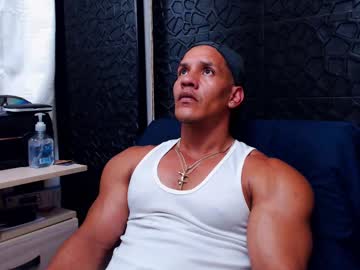 See Viktorherrera online Now @ nsfw.pw