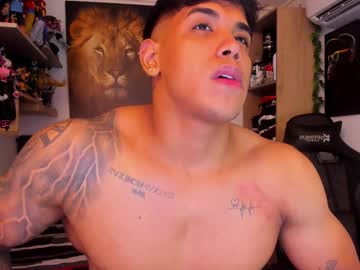 See William_dracko9 online Now @ nsfw.pw