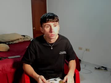 See Zayn_blaze online Now @ nsfw.pw