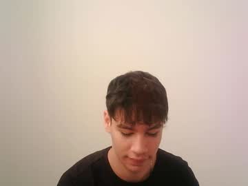 See Zeus_183 online Now @ nsfw.pw