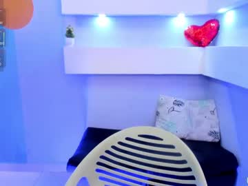 See Zoe_deluxe online Now @ nsfw.pw